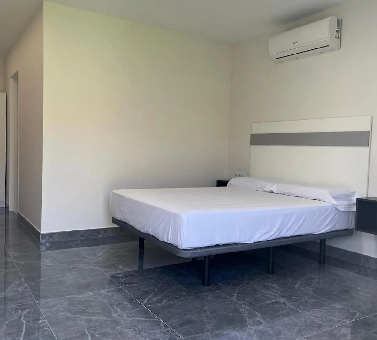 Guest house Villa Amir Fuengirola